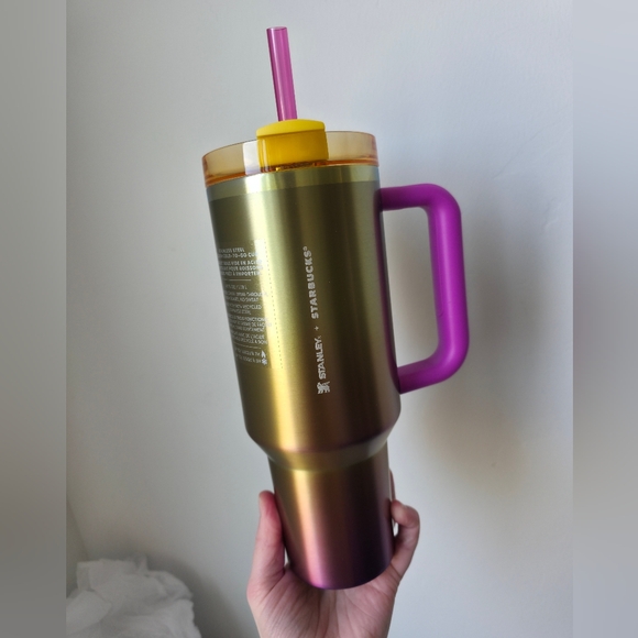 stanley x starbucks summer gradient tumbler - Picture 6 of 6